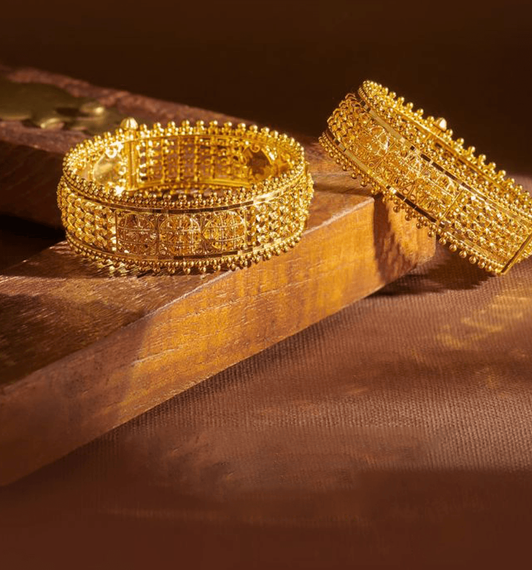 bangles_gold_home_banner
