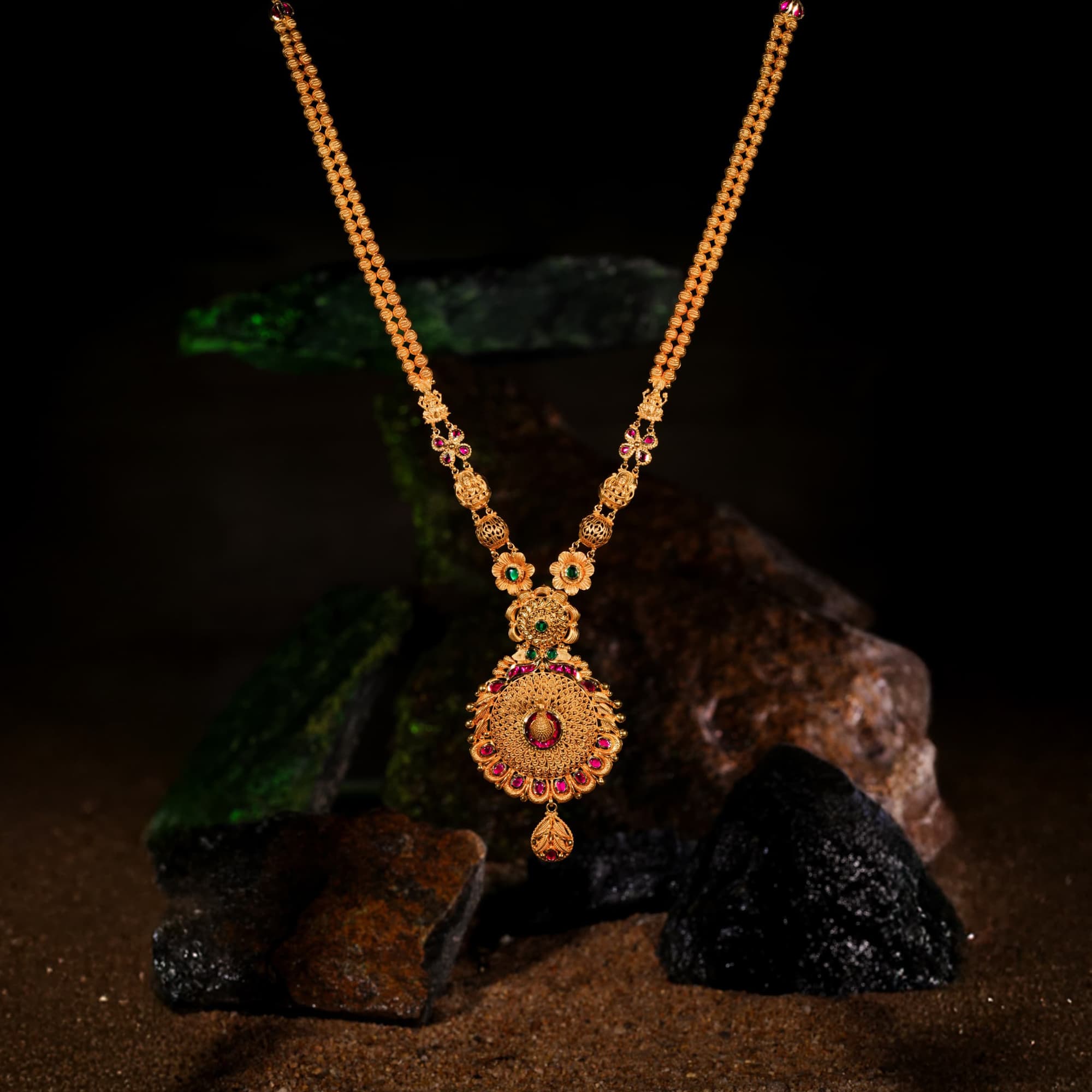 Minimalist Plain Necklaces - Gold