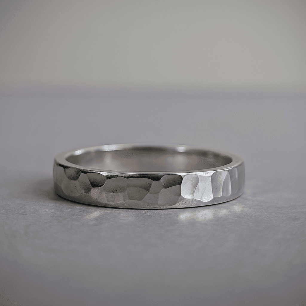 Chic Textured Ring - Silver