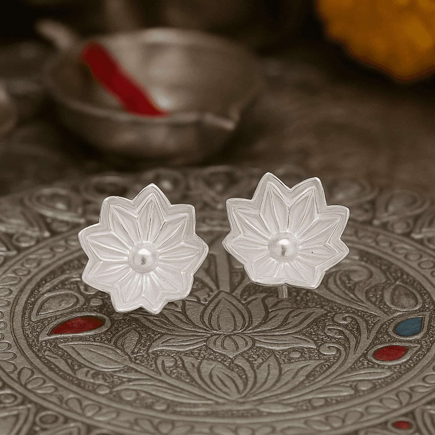 Flowers Divine Offering - Silver