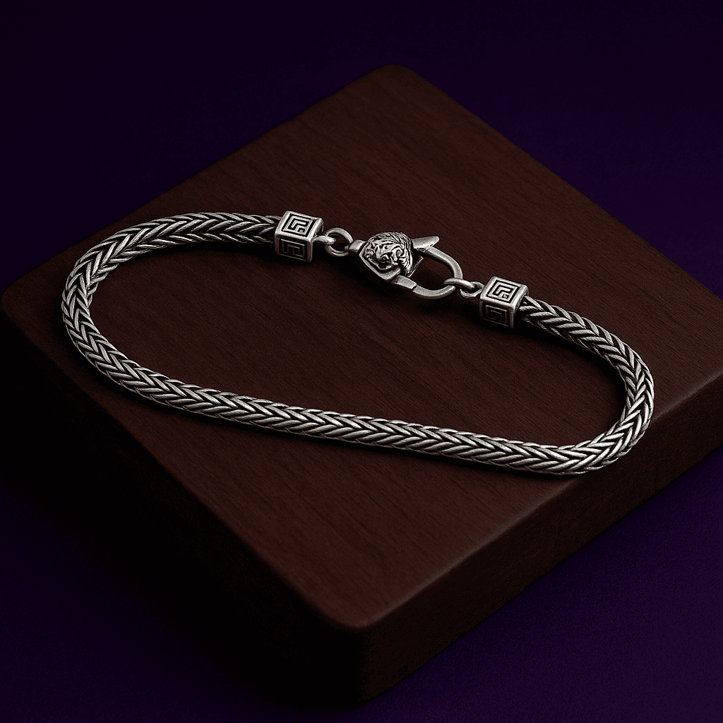 Elegant Chain Bracelet - Silver